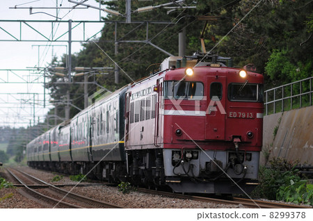 ED 79 + Twilight Express ED 79 + Twilight Express 8299378