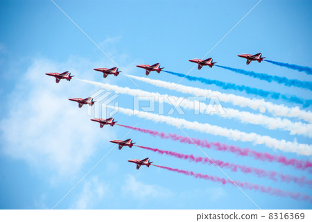 British Air Force formation flight 8316369
