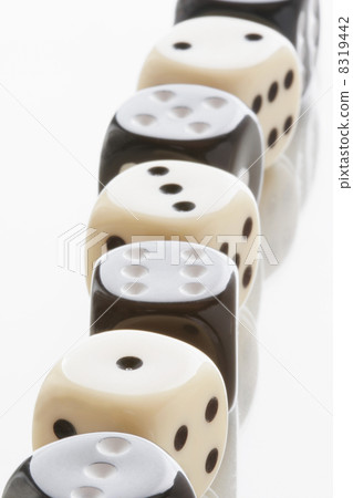 Dice Dice 8319442