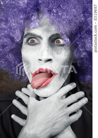 Crazy clown 8319697