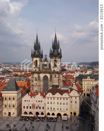 布拉格青少年教堂 8319915