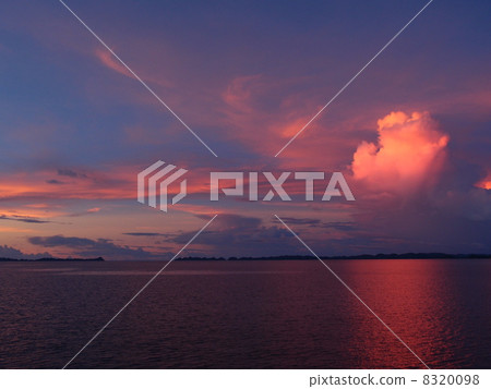 海和日落 海和日落 8320098