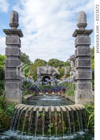 Fountain garden Fountain garden 8321672