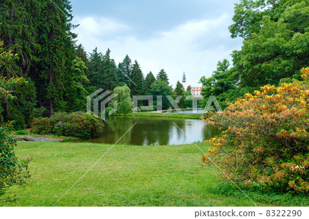Castle Pruhonice or Pruhonicky zamek summer view (Prague, Czech) 8322290