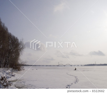 lonely fisherman 8322682
