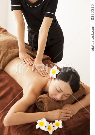 Esthetic image 8323536