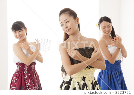 Hula classroom 8323731