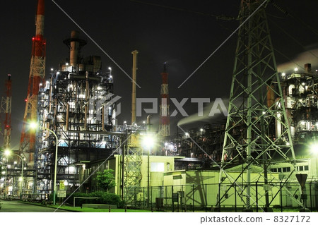 Factory at night Factory at night 8327172