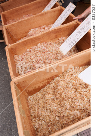 Scukpes在築地市場排列 Scukpes在築地市場排列 8327527