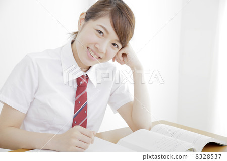 A high school student 8328537