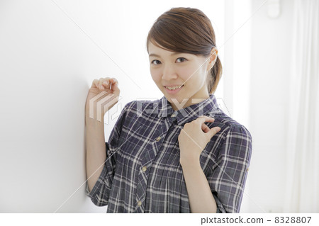 女性肖像 8328807