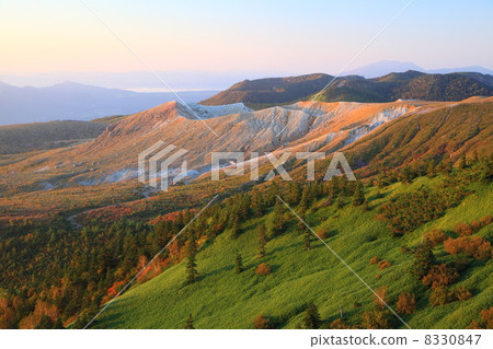 Kusatsu Shiraneyama採取早晨太陽 8330847