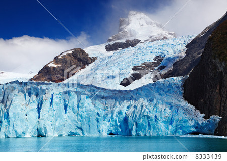 Spegazzini Glacier, Argentina 8333439