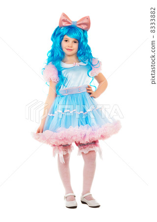 Attractive little girl Attractive little girl 8333882