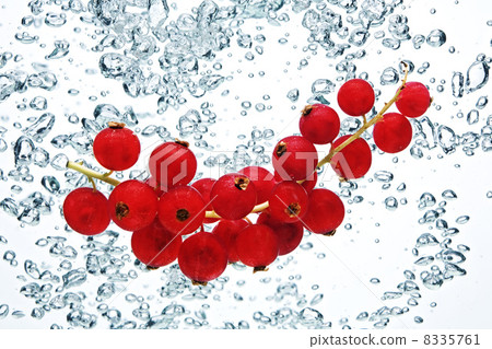 Bubbles in blue water 8335761