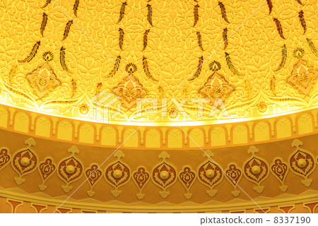Ceiling in the Islamic Art Museum, Malaysia (Malaysia, Kuala Lumpur) Ceiling in the Islamic Art Museum, Malaysia (Malaysia, Kuala Lumpur) 8337190