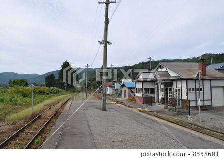 JR北海道海老名線Yunoga站 JR北海道海老名線Yunoga站 8338601