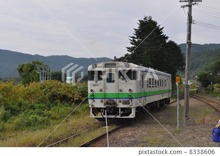 JR北海道海老名線Yunoga站 JR北海道海老名線Yunoga站 8338606