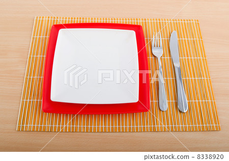 Table setting with knife and fork Table setting with knife and fork 8338920