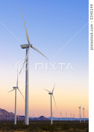 風車 風力渦輪機 環境保護 8340149