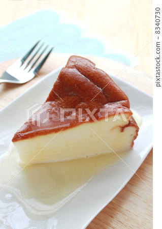 芝士蛋糕 8340730
