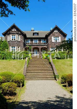 Western-style building of the former Furukawa garden and the blue sky 8342037