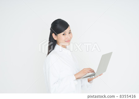 Researcher or doctor or pharmacist 8355416