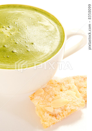 Matcha Latte 8358099