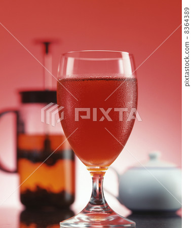 冰茶和茶壺 冰茶和茶壺 8364389