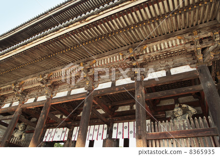 Ninnaji Temple gate 8365935