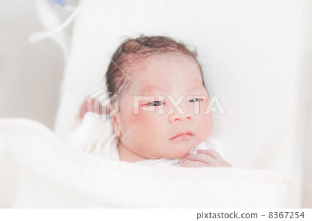 Immediately after birth (0 days of age) Immediately after birth (0 days of age) 8367254