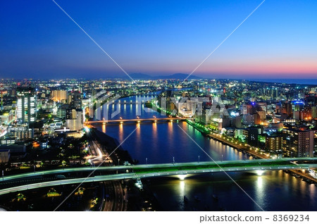 Niigata city night view (from Toki Messe) 8369234