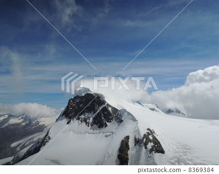 Snow mountain Snow mountain 8369384