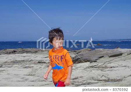 Minagazaki海岸的孩子 8370392
