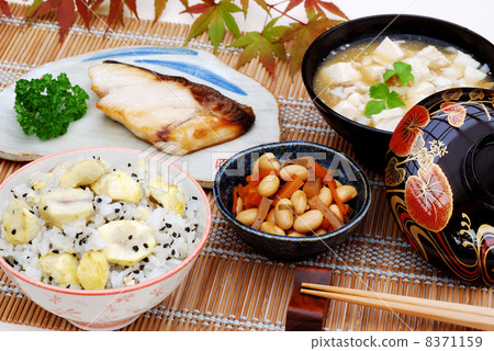 日本料理 8371159