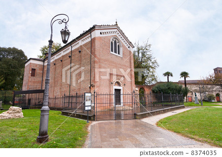 Scrovegni Chapel in Padua, Italy 8374035
