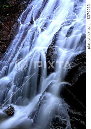 Senjuin Falls 8379913