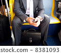 Overseas businessmen with a smartphone 8381093