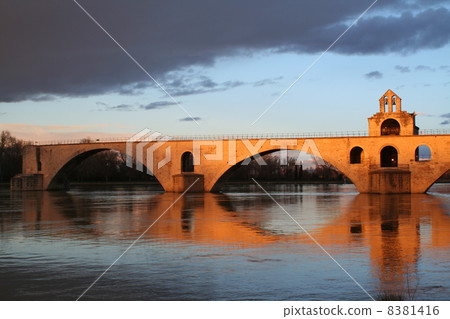 Sambéneze bridge with historical value of sunset France 8381416