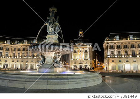 Fountain of Bourse Square 8381449