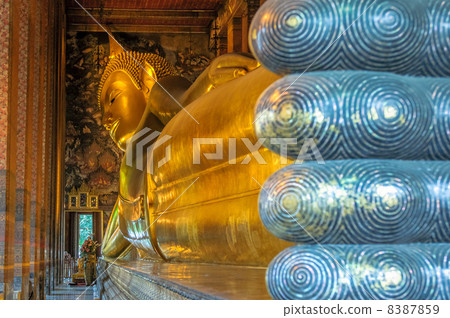 Reclining buddha, Wat Pho, Bangkok, Thailand Reclining buddha, Wat Pho, Bangkok, Thailand 8387859