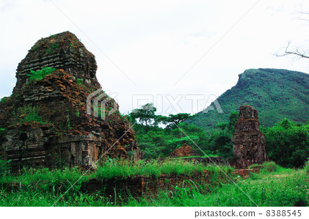 Masonic ruins and sacred mountains Masonic ruins and sacred mountains 8388545