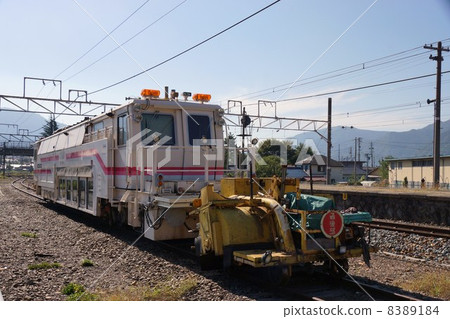 特快列車湘南彩色169系列和施工車輛 8389184