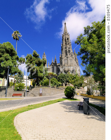 Cathedral in Arucas Cathedral in Arucas 8389475