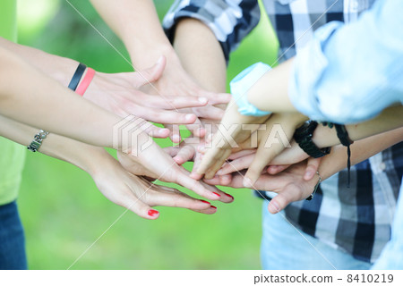 Display of hands Display of hands 8410219