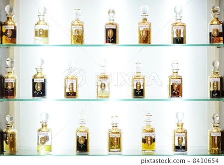Arabic traditional parfumes Arabic traditional parfumes 8410654