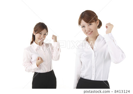 膽量構成2名女性 8413124