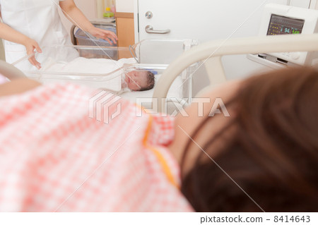 Immediately after birth 8414643