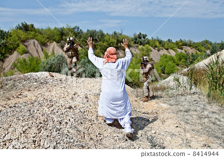 The capture of of the Muslim warrior 8414944
