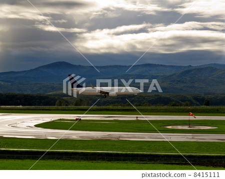 After the rain Asahikawa Airport lander 8415111